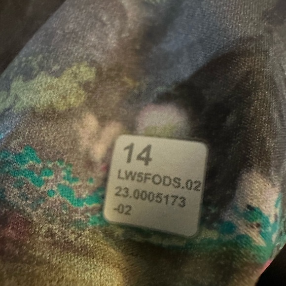 NEW!Lululemon Fast and Free High-Rise Leggings 25”Pockets Paint Drift Multi Sz14 - Picture 9 of 9